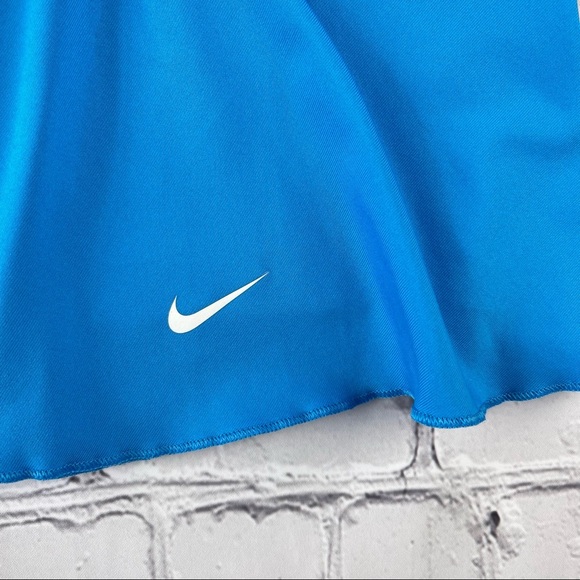 Nike Woman’s Dri Fit Blue with white stripe Tennis Skort size L - Picture 2 of 11